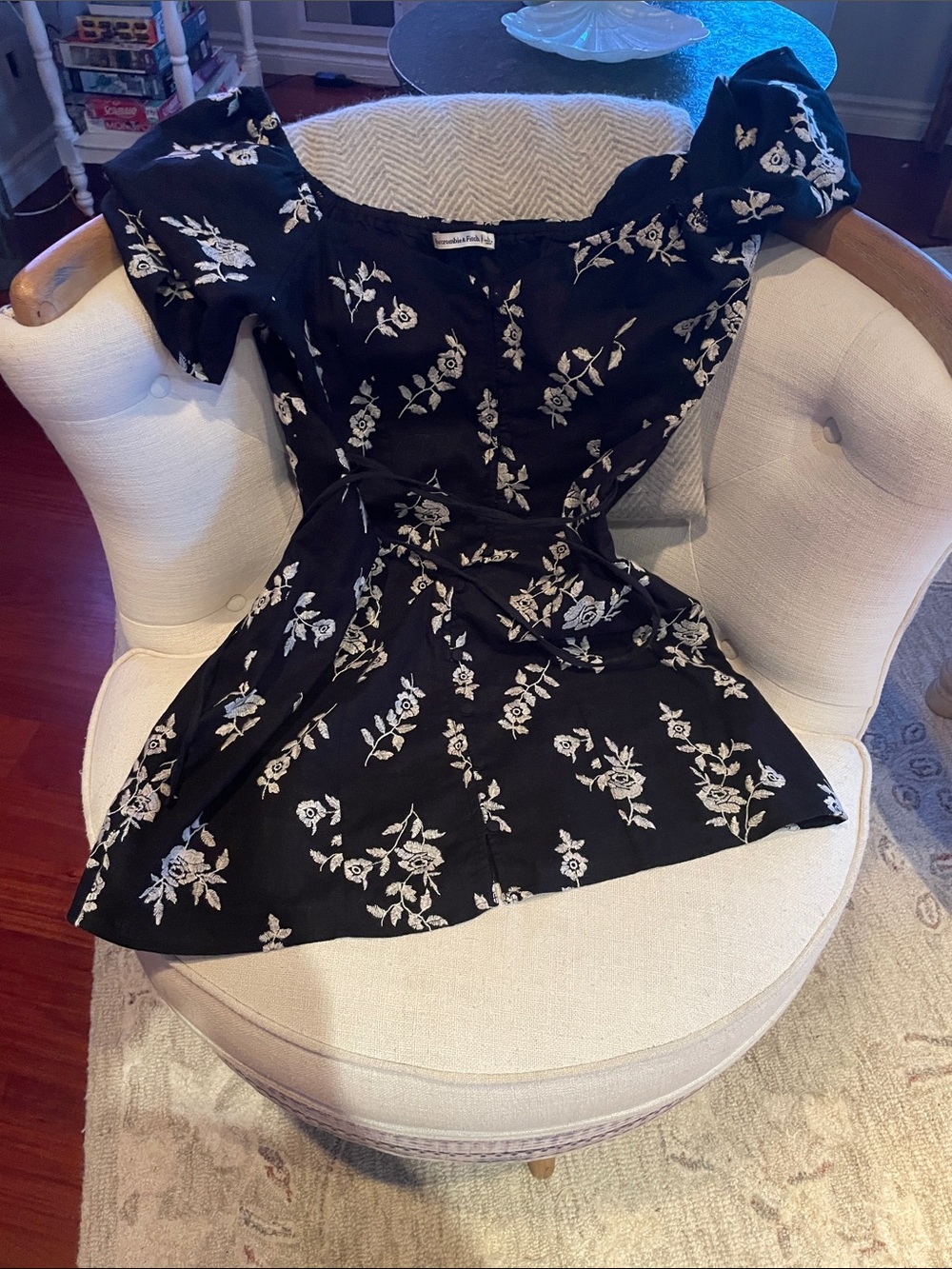 Abercrombie & Fitch Black Floral Embroidered Top